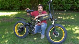Laotie FT100 Review: E-folding Bike and Fat Bike with 1000W
