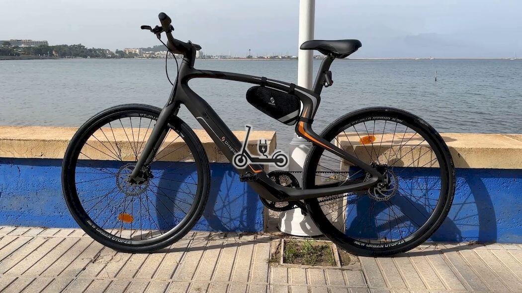 Urtopia Carbon Fiber Review: Futaristic Lightweight Electric Bike!