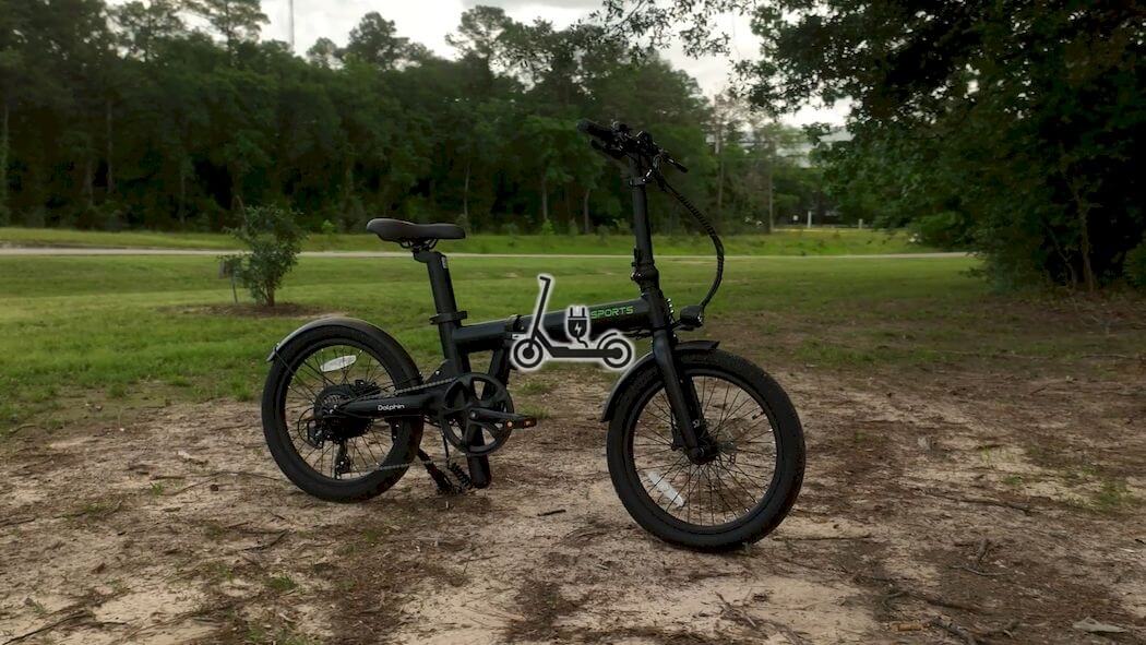 Qualisports Dolphin Plus Review: Compact E-Bike With Two Batteries!