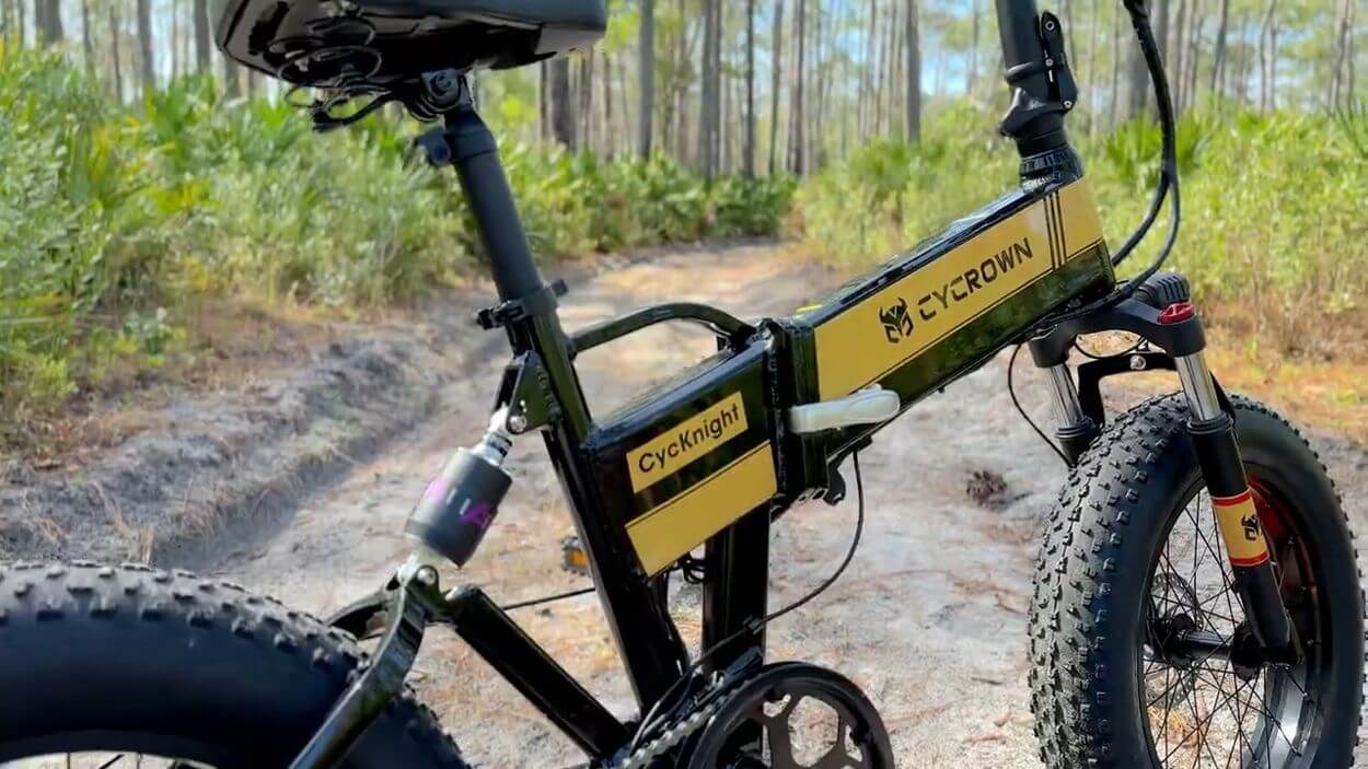 Cycrown Cycknight Review: frame and battery