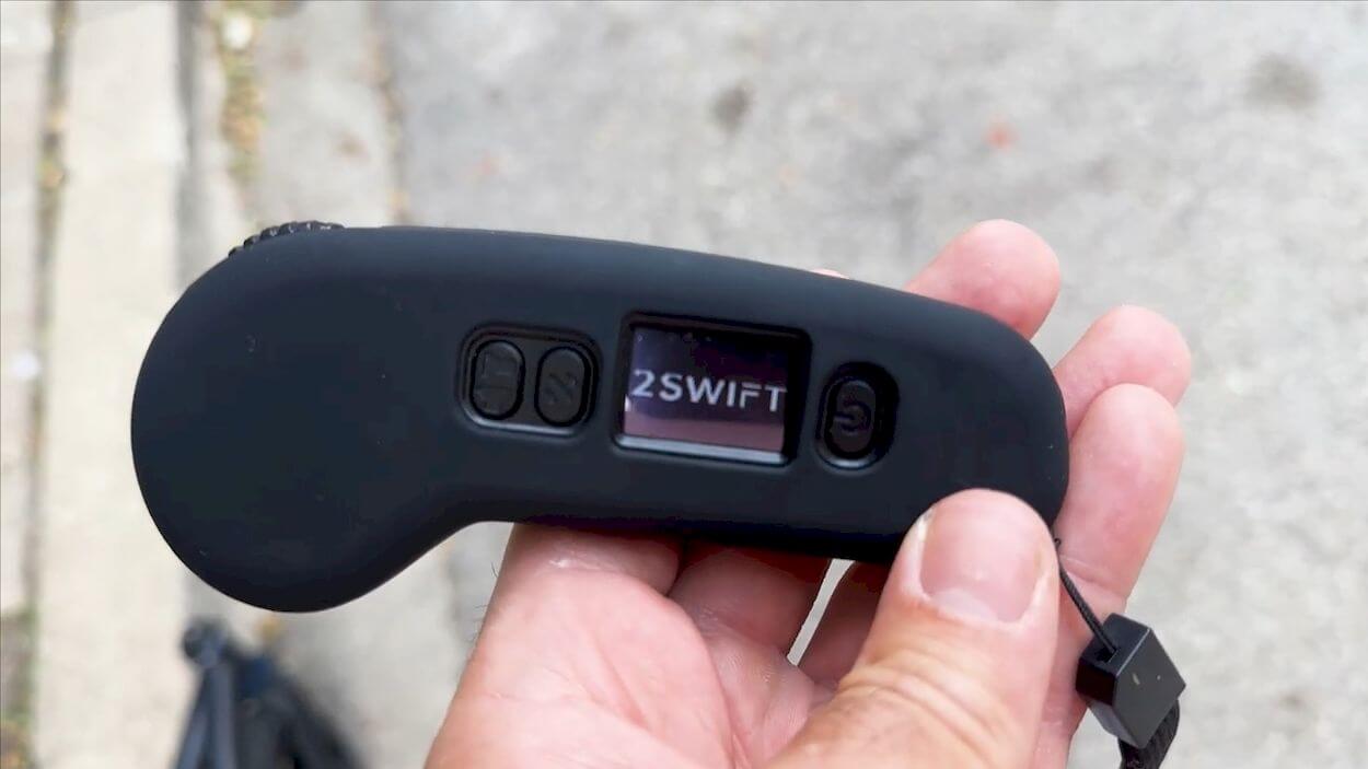2Swift Board Review: remote control