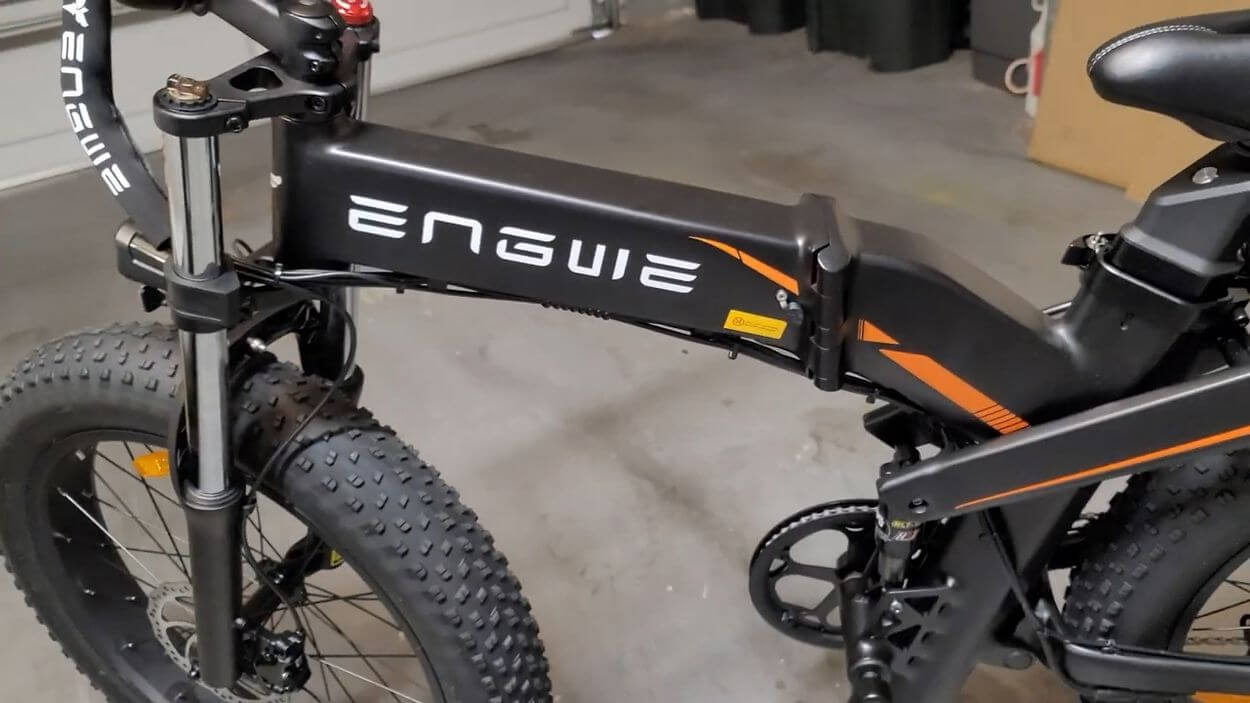 Engwe X24 Review: Design and Build Quality