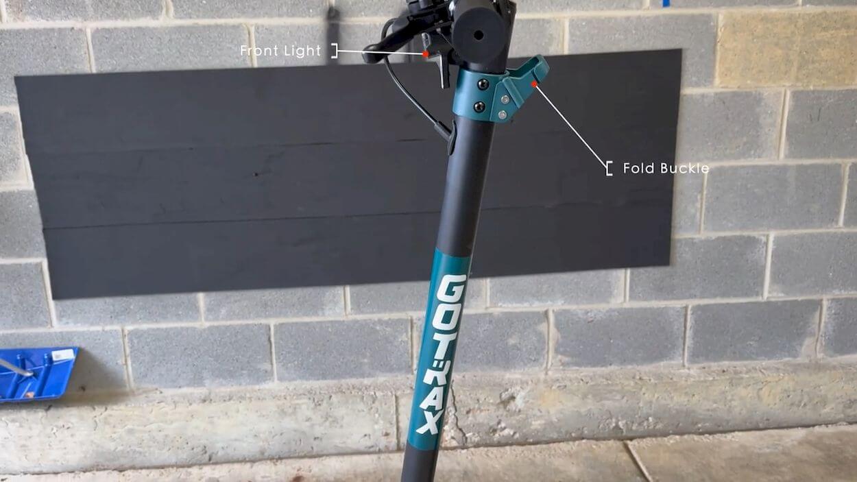 Gotrax GMAX Ultra Review: front light and folding buckle