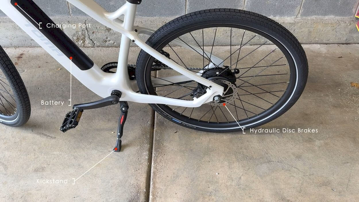 TOMA C7 Review: rear part, Design and Build Quality