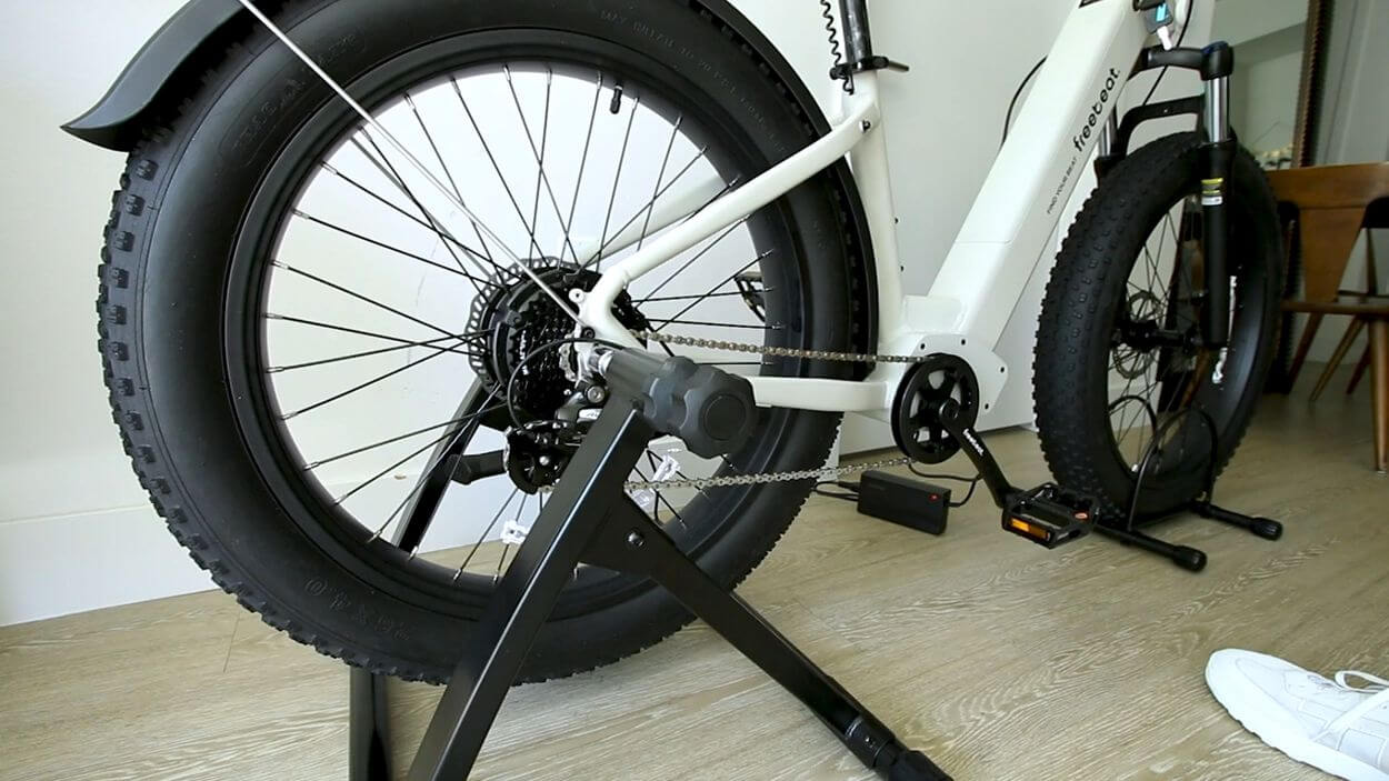 Freebeat MorphRover Review: Recharging Battery E-bike home training