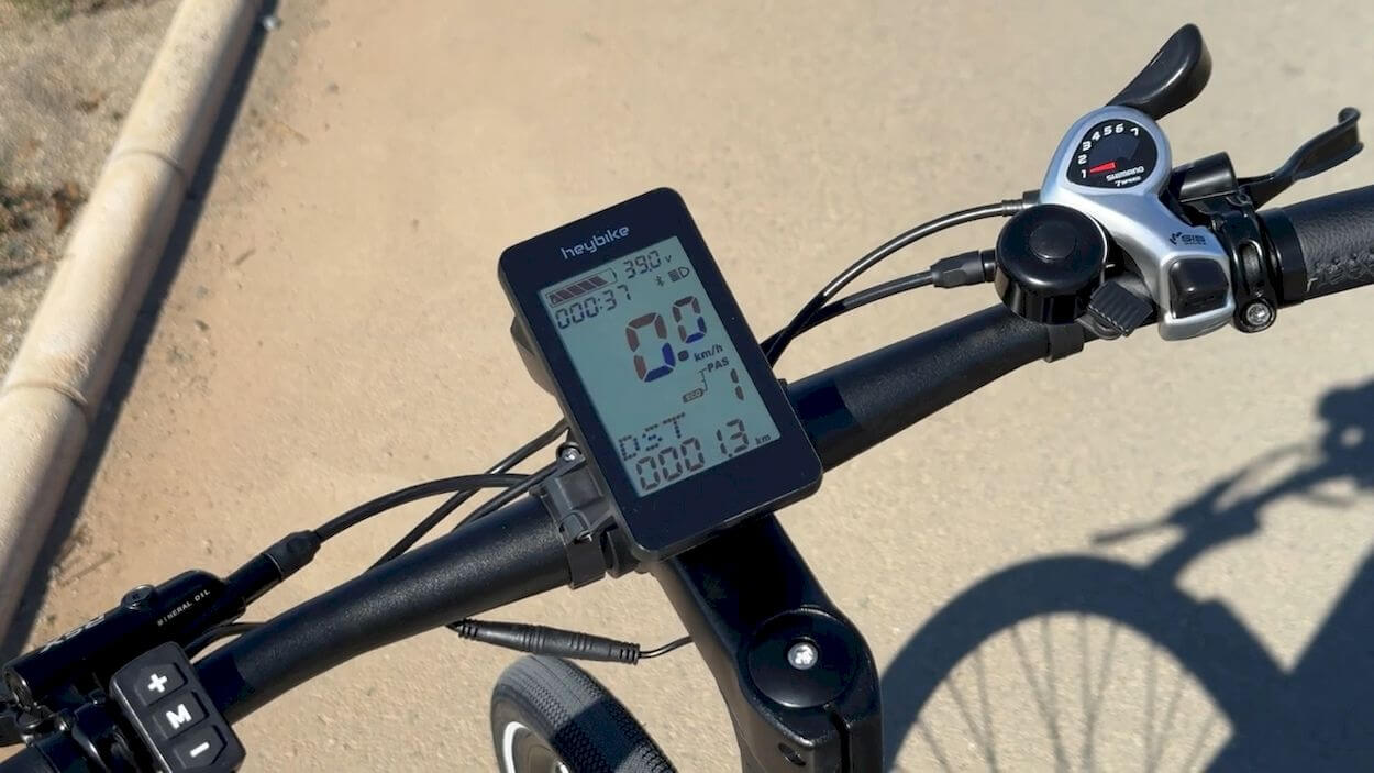 HEYBIKE EC 1-ST Commuter Review: display and controls