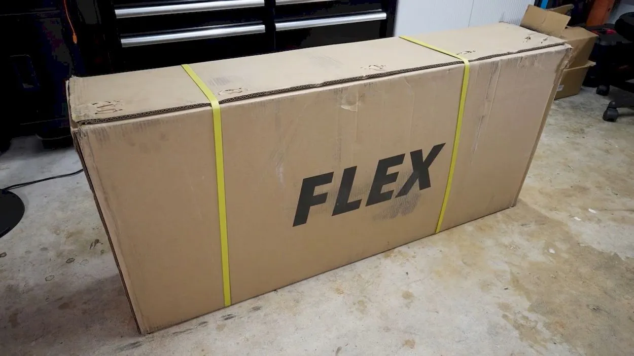 Gotrax Flex Review: Unboxing and Assembly