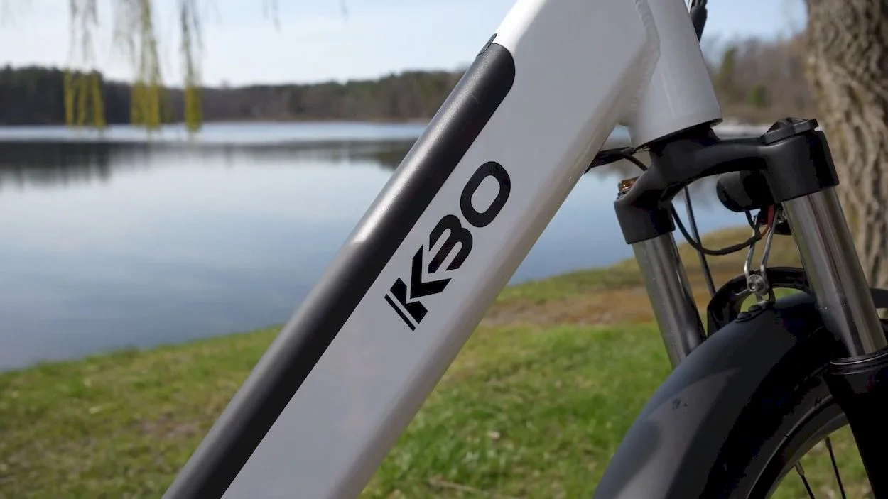 KBO Breeze Review: Design and Build Quality
