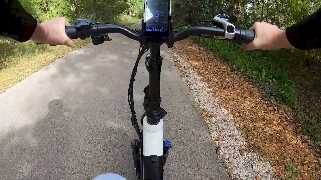 Kingbull Literider Review: on the road or driving test 