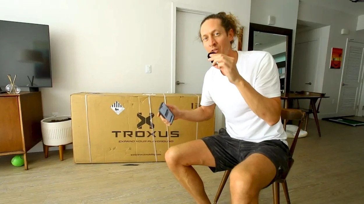 Troxus Lynx Cargo Review: Unboxing and Assembly
